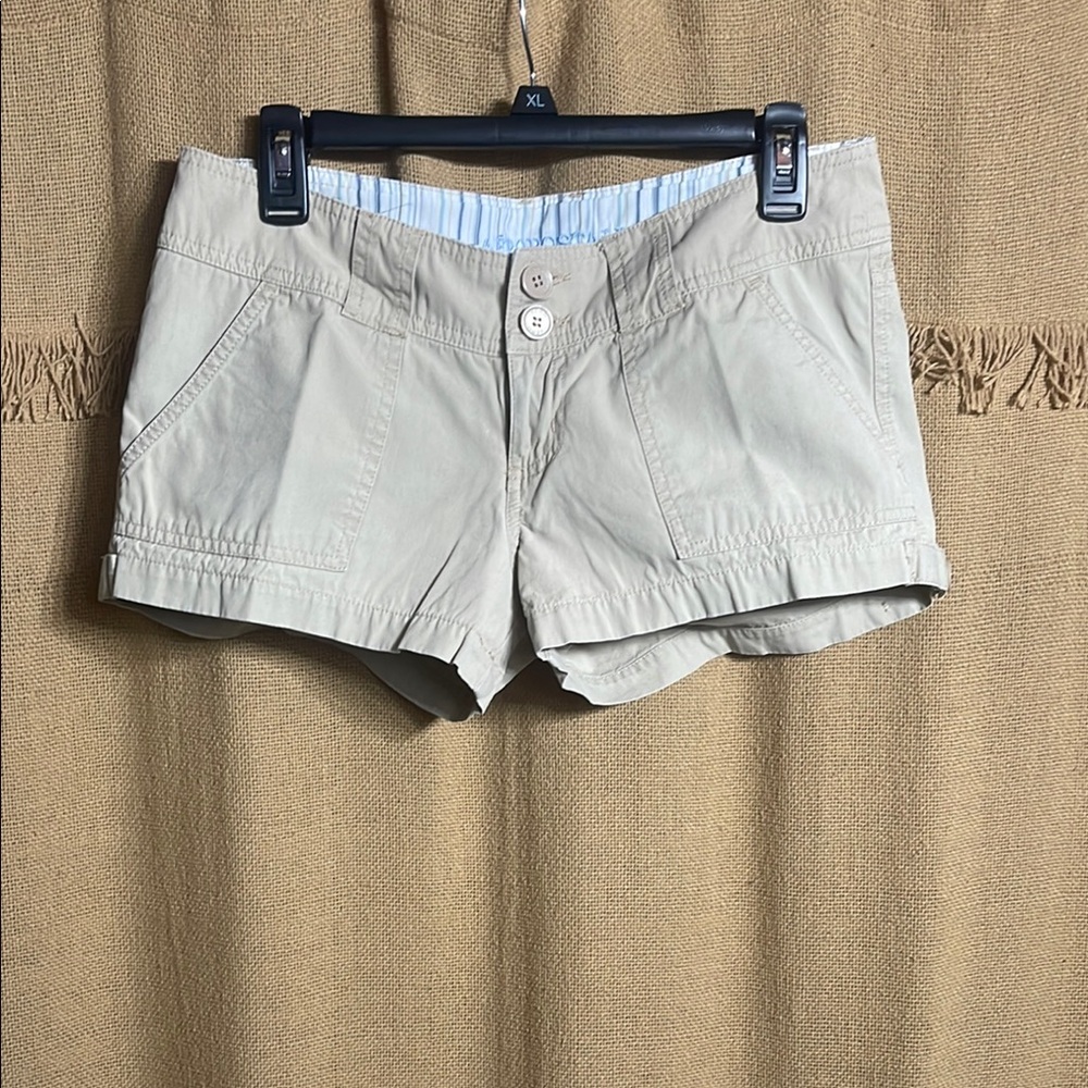 Aeropostale Tan Cargo Shorts Lightweight Casual Wear